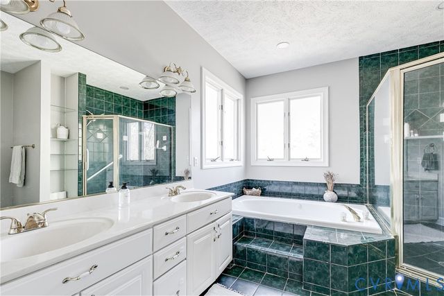 3455 E Brookland Manor Dr, Powhatan, VA 23139