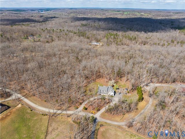 3455 E Brookland Manor Dr, Powhatan, VA 23139