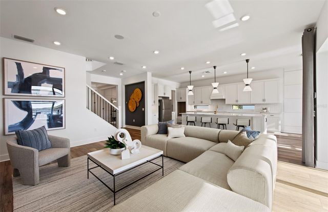 16523 ENNIS PLACE, Bradenton, FL 34212