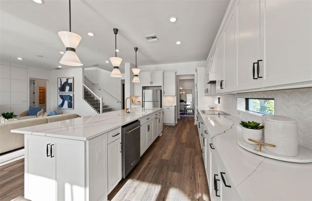 16523 ENNIS PLACE, Bradenton, FL 34212