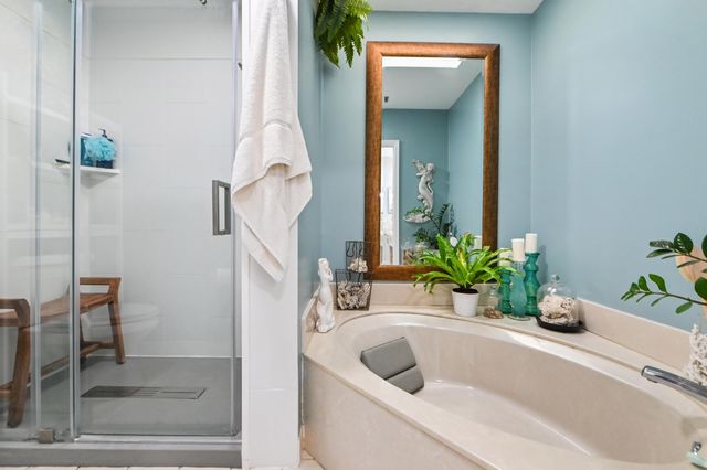 108 EXECUTIVE Circle, Boynton Beach, FL 33436