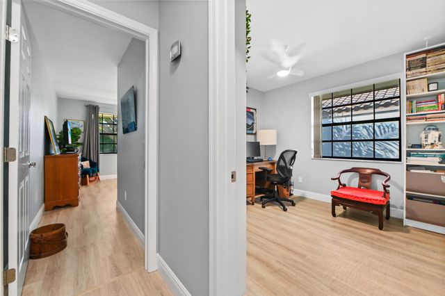 108 EXECUTIVE Circle, Boynton Beach, FL 33436
