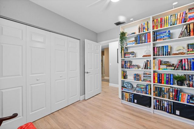 108 EXECUTIVE Circle, Boynton Beach, FL 33436