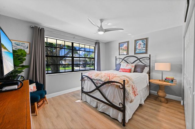 108 EXECUTIVE Circle, Boynton Beach, FL 33436