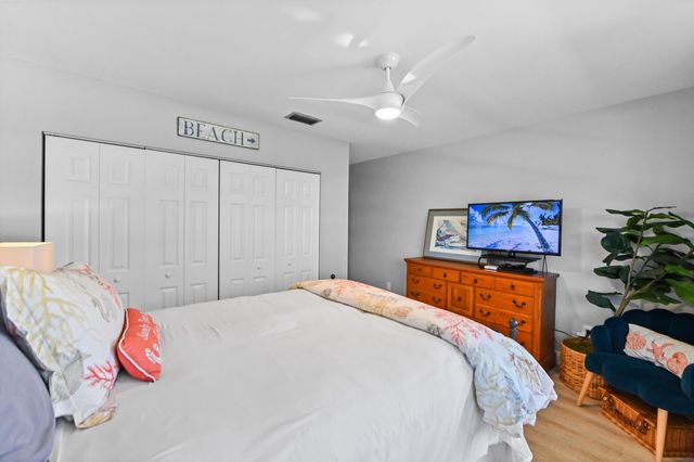 108 EXECUTIVE Circle, Boynton Beach, FL 33436
