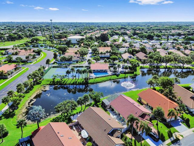 108 EXECUTIVE Circle, Boynton Beach, FL 33436