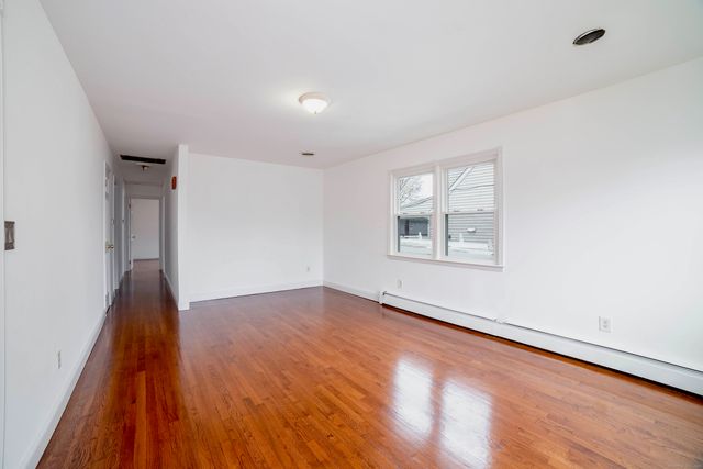 45 Voight Avenue, Bridgeport, CT 06606