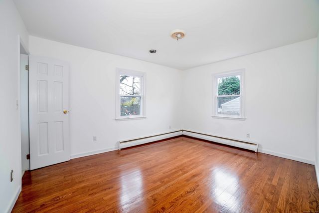 45 Voight Avenue, Bridgeport, CT 06606