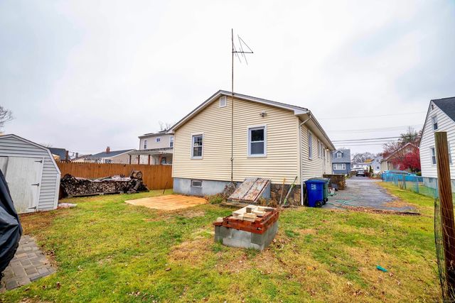 45 Voight Avenue, Bridgeport, CT 06606