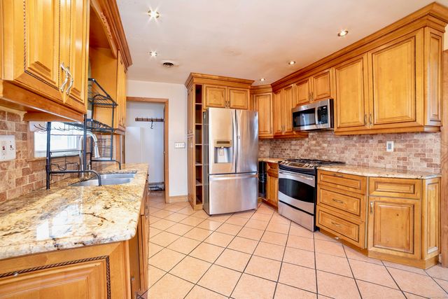 45 Voight Avenue, Bridgeport, CT 06606