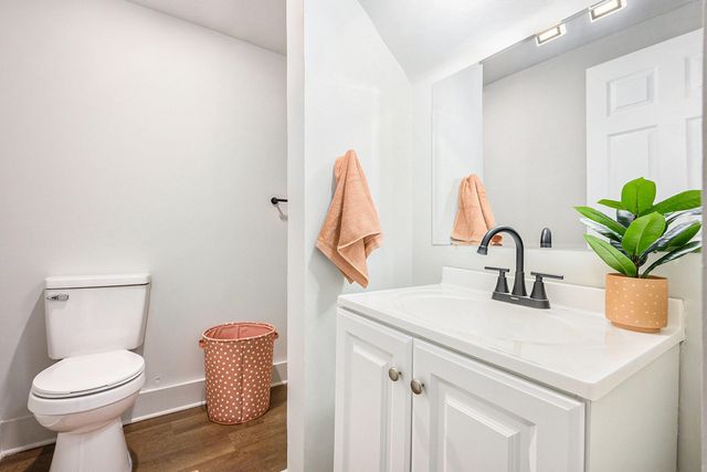 415 W Walnut Street, Kalamazoo City, MI 49007