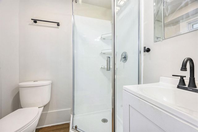 415 W Walnut Street, Kalamazoo City, MI 49007