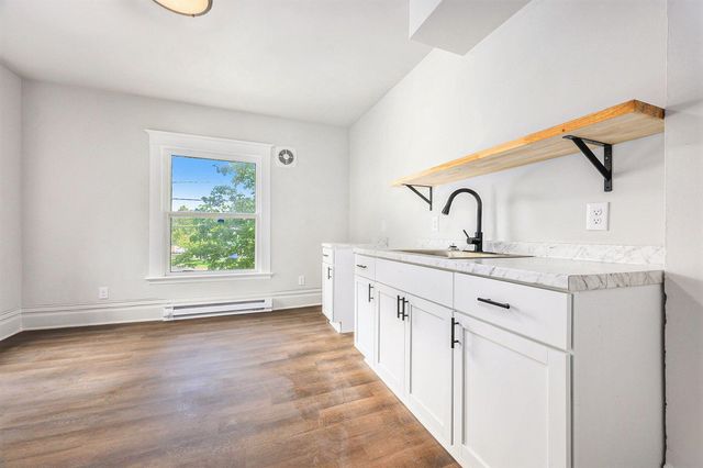 415 W Walnut Street, Kalamazoo City, MI 49007