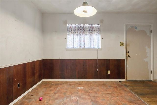 820 Colgate Drive, Lancaster, TX 75134