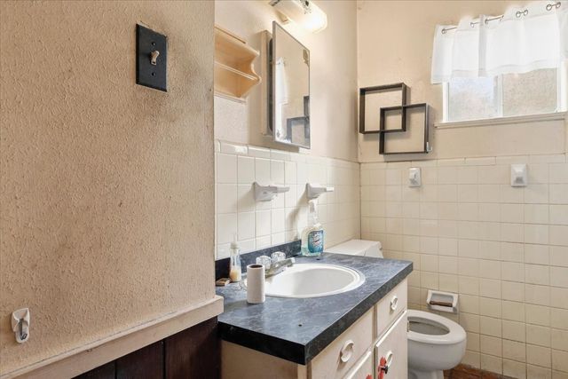 820 Colgate Drive, Lancaster, TX 75134