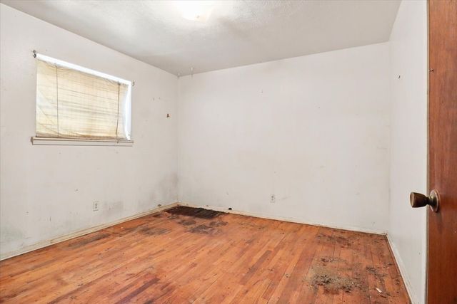 820 Colgate Drive, Lancaster, TX 75134