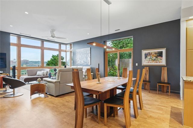 14 WINDOM HILL PLACE, Mt Washington, PA 15203