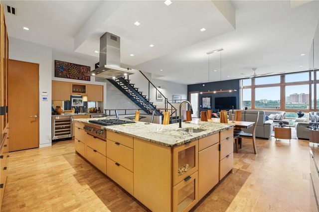 14 WINDOM HILL PLACE, Mt Washington, PA 15203