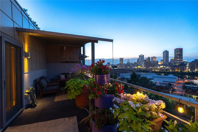 14 WINDOM HILL PLACE, Mt Washington, PA 15203