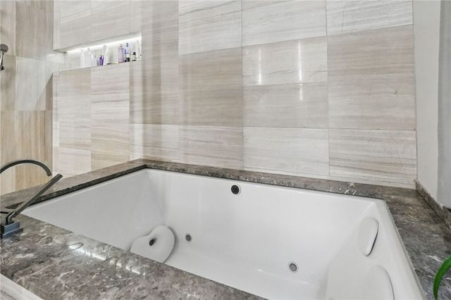 14 WINDOM HILL PLACE, Mt Washington, PA 15203