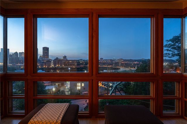 14 WINDOM HILL PLACE, Mt Washington, PA 15203