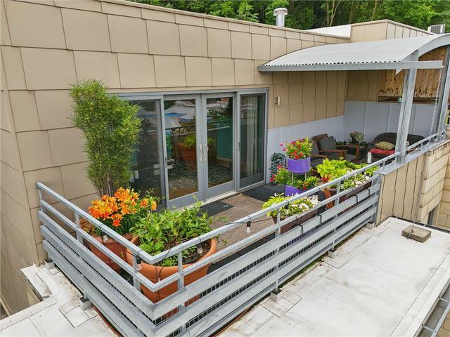 14 WINDOM HILL PLACE, Mt Washington, PA 15203