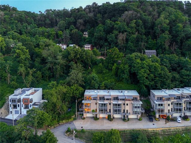 14 WINDOM HILL PLACE, Mt Washington, PA 15203