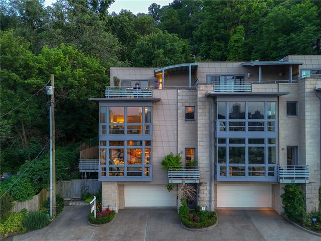 14 WINDOM HILL PLACE, Mt Washington, PA 15203