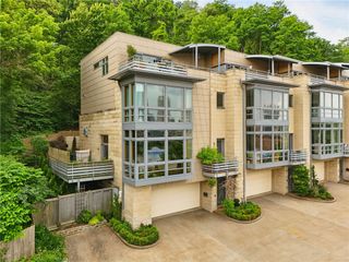 14 WINDOM HILL PLACE, Mt Washington, PA 15203