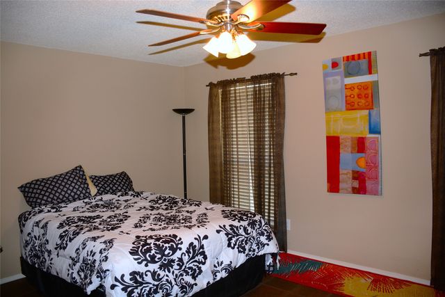 647 Cimarron Trail 647, Irving, TX 75063