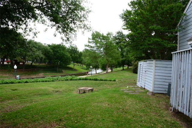 647 Cimarron Trail 647, Irving, TX 75063