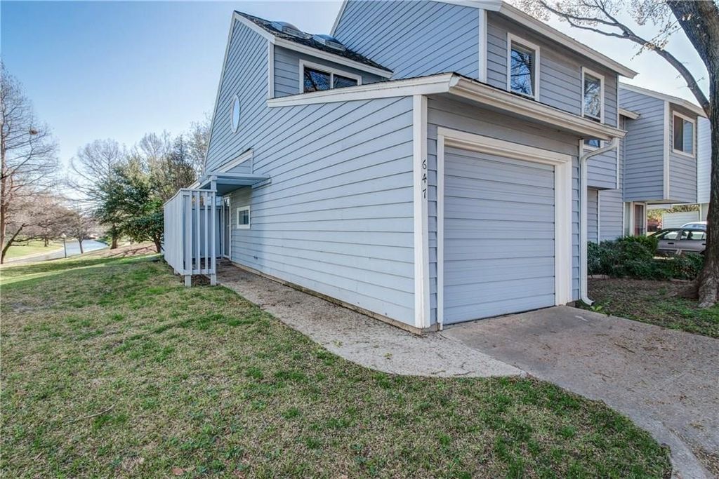 647 Cimarron Trail 647, Irving, TX 75063