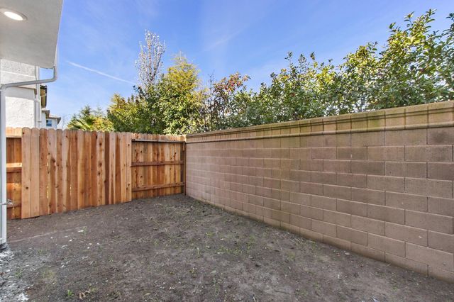 441 Caravaggio Cir, Sacramento, CA 95835