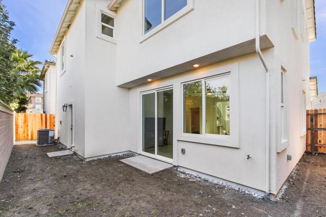 441 Caravaggio Cir, Sacramento, CA 95835