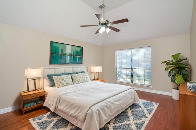 8803 Tweedbrook Drive, Spring, TX 77379