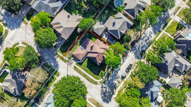 8803 Tweedbrook Drive, Spring, TX 77379