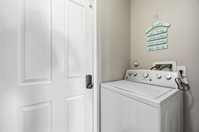 3322 Inverness Path Lane, Houston, TX 77053