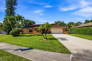 9792 Kentucky ST, Bonita Springs, FL 34135