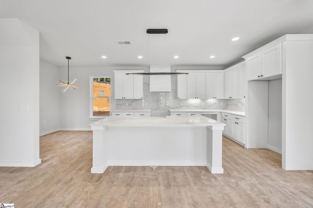 150 Boxwood Lane, Easley, SC 29640