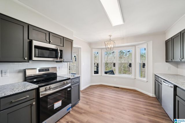 1528 RAINBOW LANE, Warrior, AL 35180