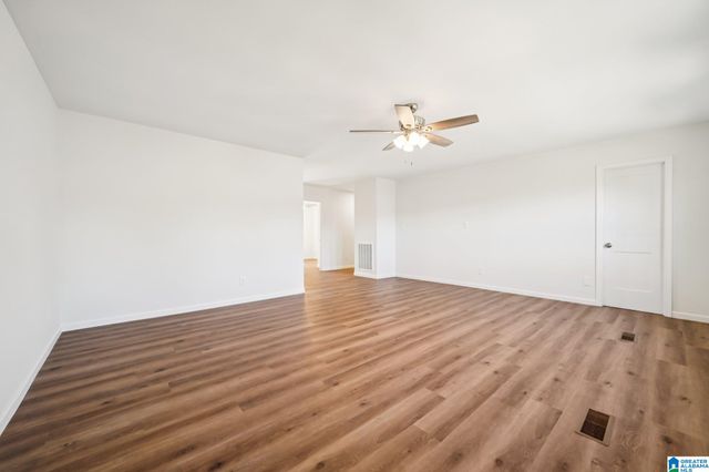 1528 RAINBOW LANE, Warrior, AL 35180