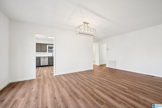 1528 RAINBOW LANE, Warrior, AL 35180