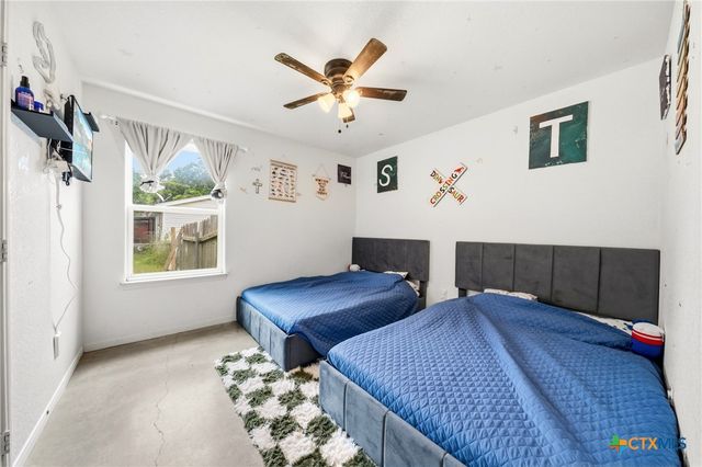 1309 W Main Street, Gatesville, TX 76528