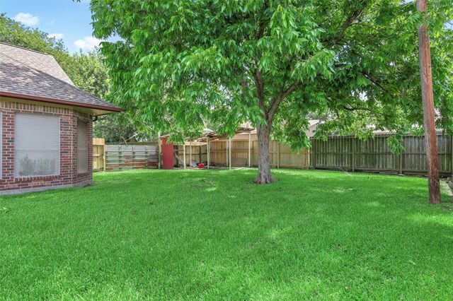 1133 Helen Drive, Deer Park, TX 77536