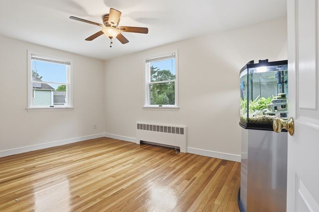 6 Hillcrest Rd, Bedford, MA 01739