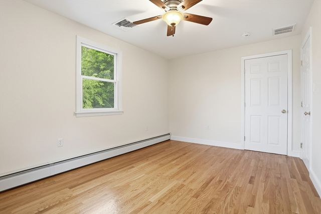 6 Hillcrest Rd, Bedford, MA 01739