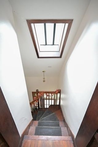54R Nahant St 1, Lynn, MA 01902