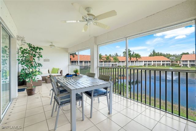 2373 Hidden Lake CT 8110, Naples, FL 34112