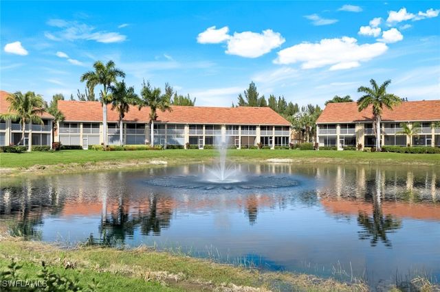 2373 Hidden Lake CT 8110, Naples, FL 34112