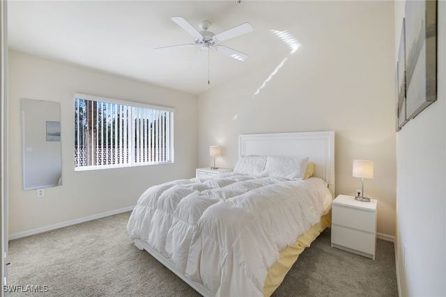 2373 Hidden Lake CT 8110, Naples, FL 34112